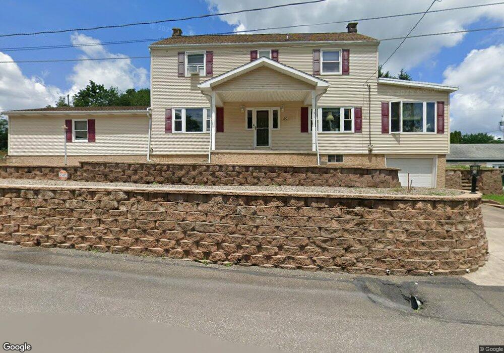 50 Wayne Ave, Tamaqua, PA 18252 - photo 1