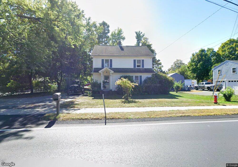 711 Morgan Rd, West Springfield, MA 01089 - photo 1