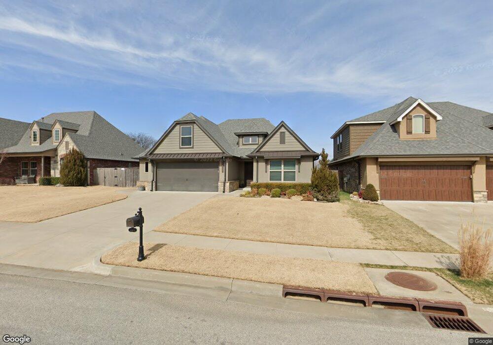 221 W 127th St S, Jenks, OK 74037 - photo 1