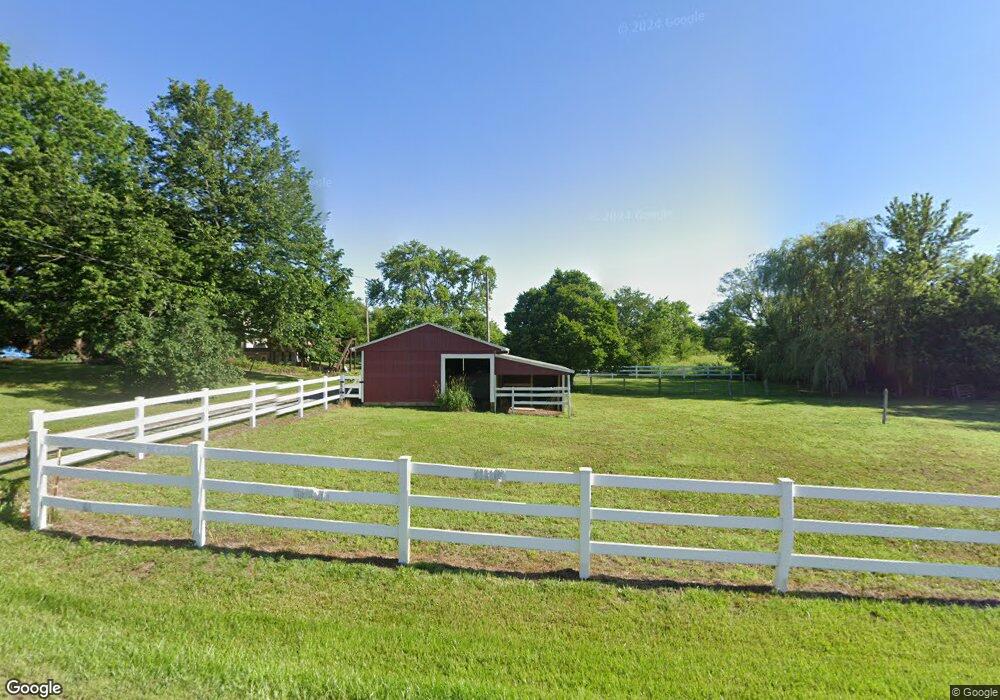 8250 SW 33rd St, Topeka, KS 66614 - photo 1