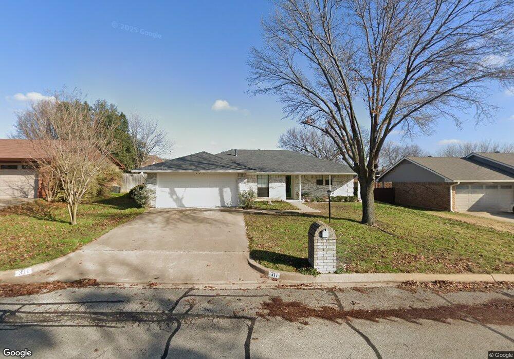 311 Cherry St, Weatherford, TX 76086 - photo 1