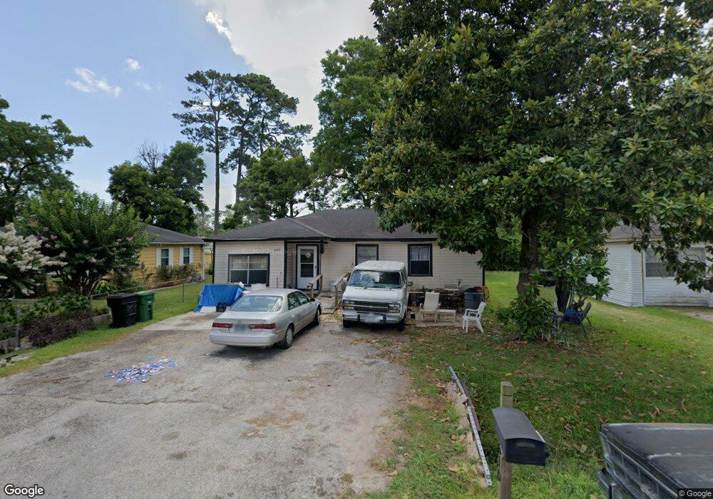 6610 Covington Dr, Houston, TX 77091 - photo 1