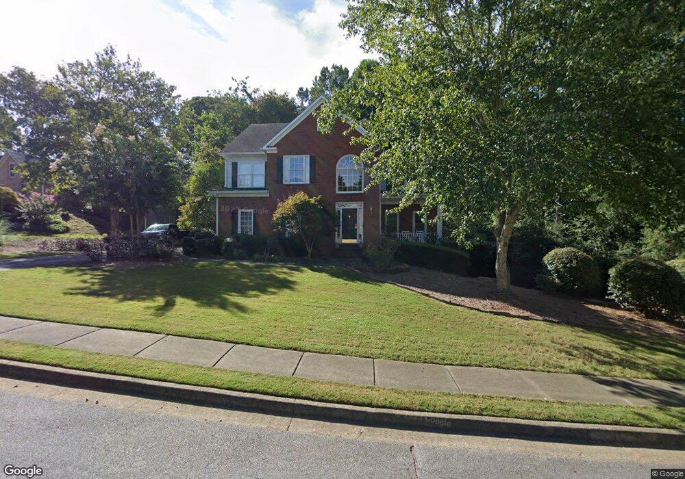 5645 Snowberry Dr unit 1, Sugar Hill, GA 30518 - photo 1