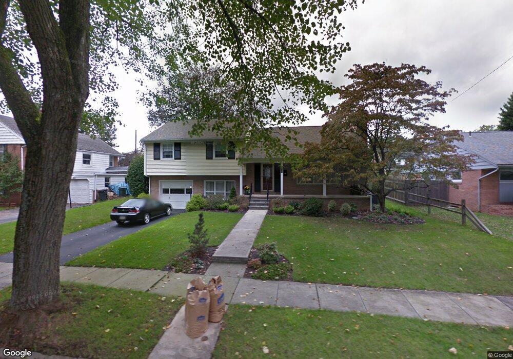 1631 Dauphin Ave, Reading, PA 19610 - photo 1