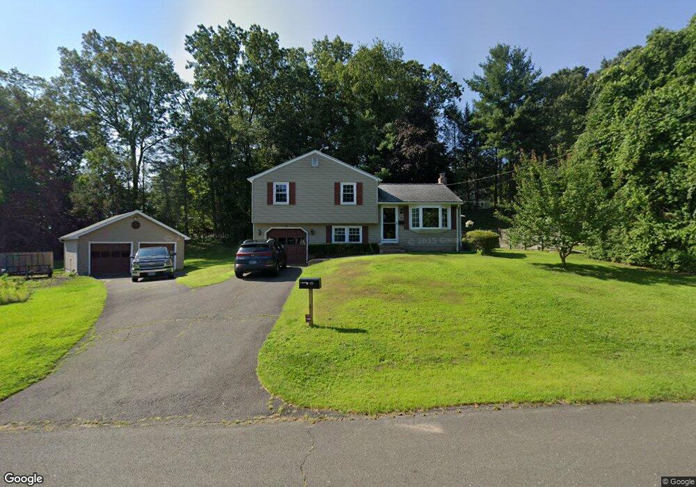 38 Tracy Cir, Windsor Locks, CT 06096 - photo 1