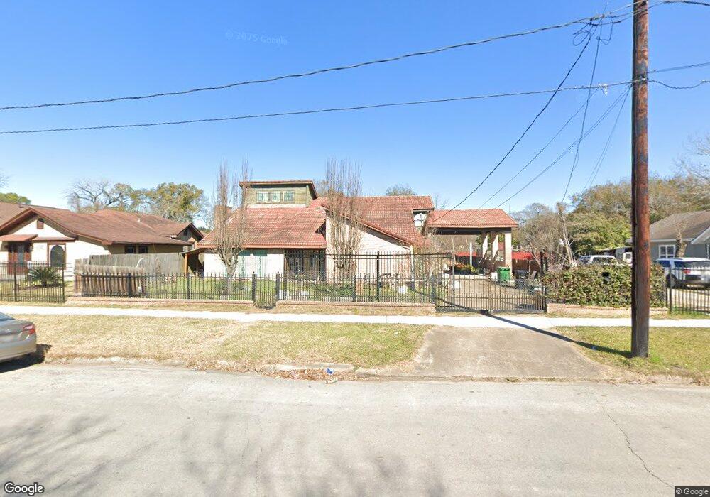 8137 Detroit St, Houston, TX 77017 - photo 1