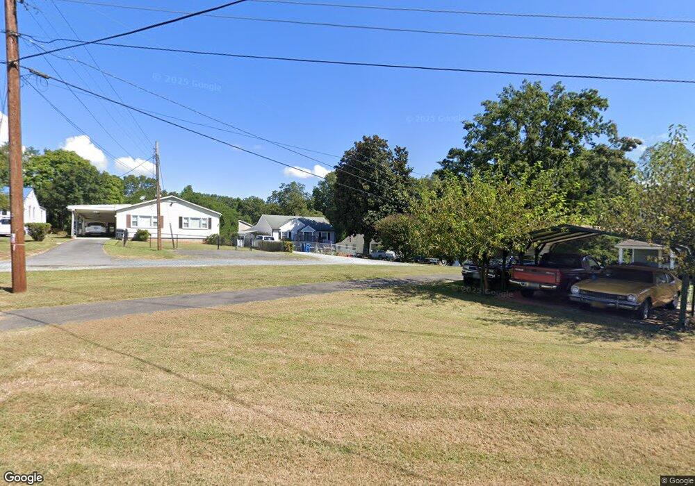 166 Robin Ln, Madison Heights, VA 24572 - photo 1