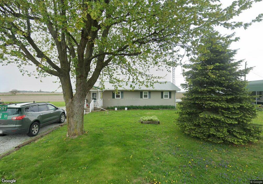 820 S Dewitt St, Windfall, IN 46076 - photo 1