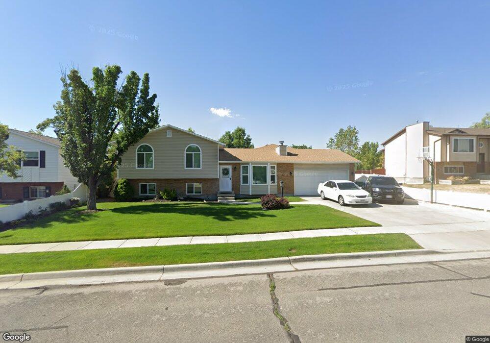 3063 W Lastrada Way, Riverton, UT 84065 - photo 1