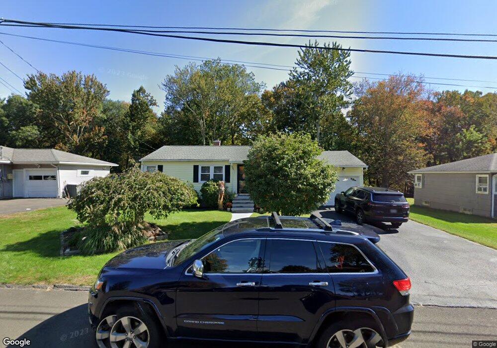 322 Celia Dr, Wolcott, CT 06705 - photo 1