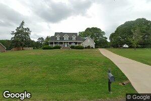 85 River View Dr, Carnesville, GA 30521