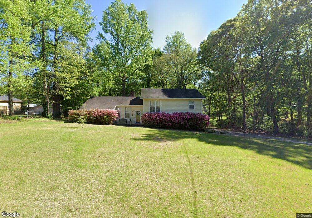 215 W Honeysuckle Ln, Carrollton, GA 30116 - photo 1