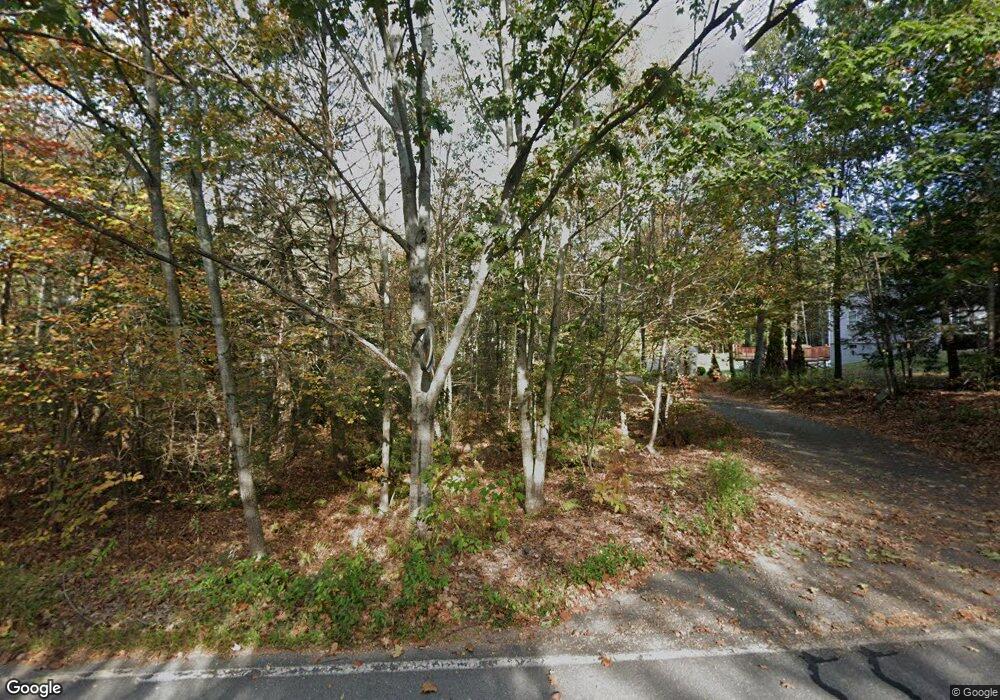 132 Saunders St, Gardner, MA 01440 - photo 1