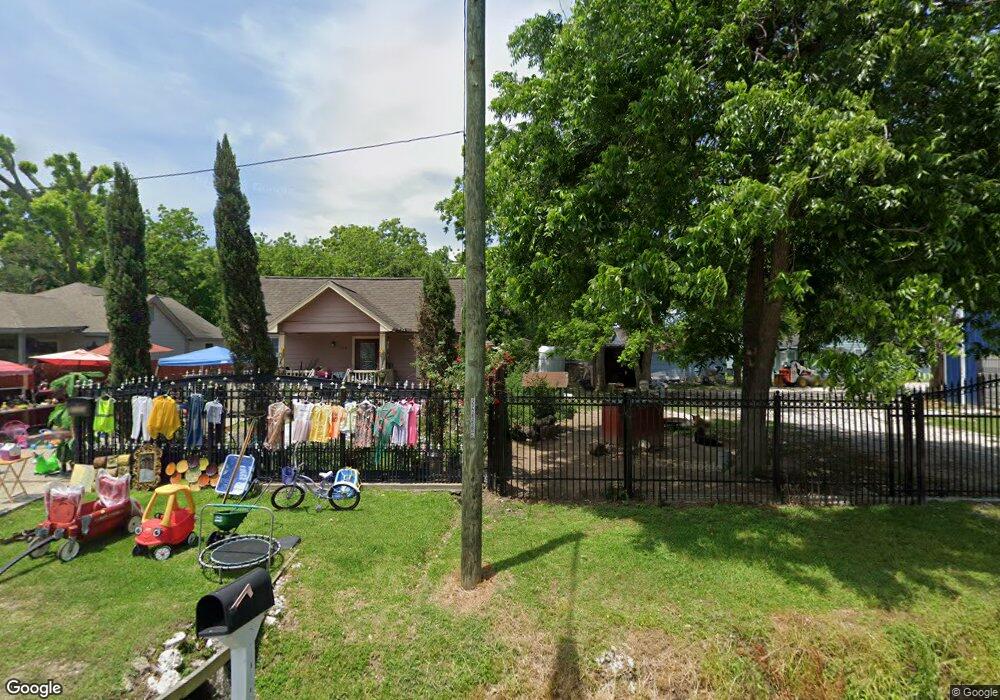 2139 Heaney Dr, Houston, TX 77093 - photo 1