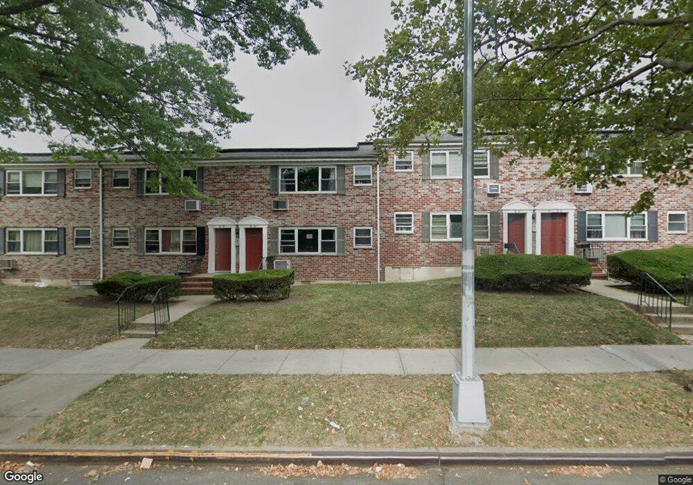 152-54 Jewel Ave unit 107B, Flushing, NY 11367 - photo 1