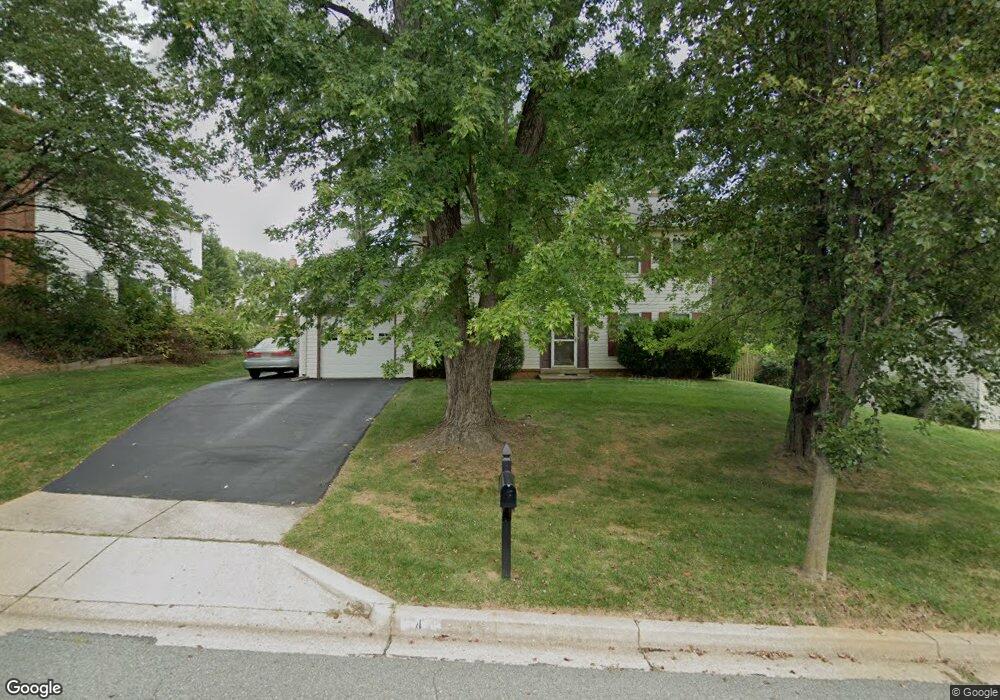 4 Thorburn Rd, Gaithersburg, MD 20878 - photo 1