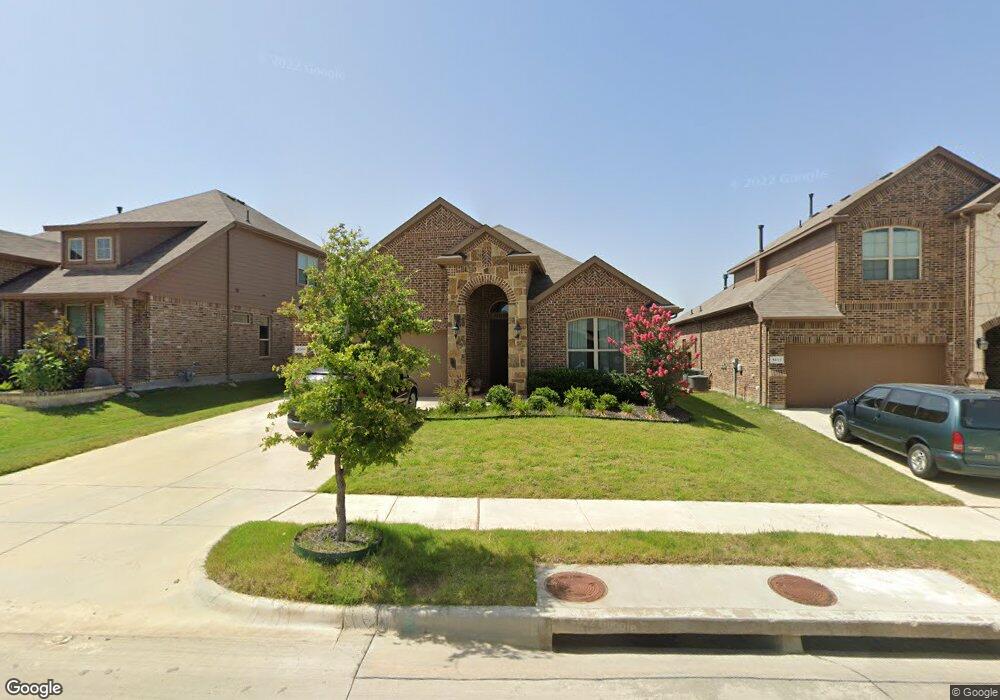 1917 Moonsail Ln, Denton, TX 76210 - photo 1