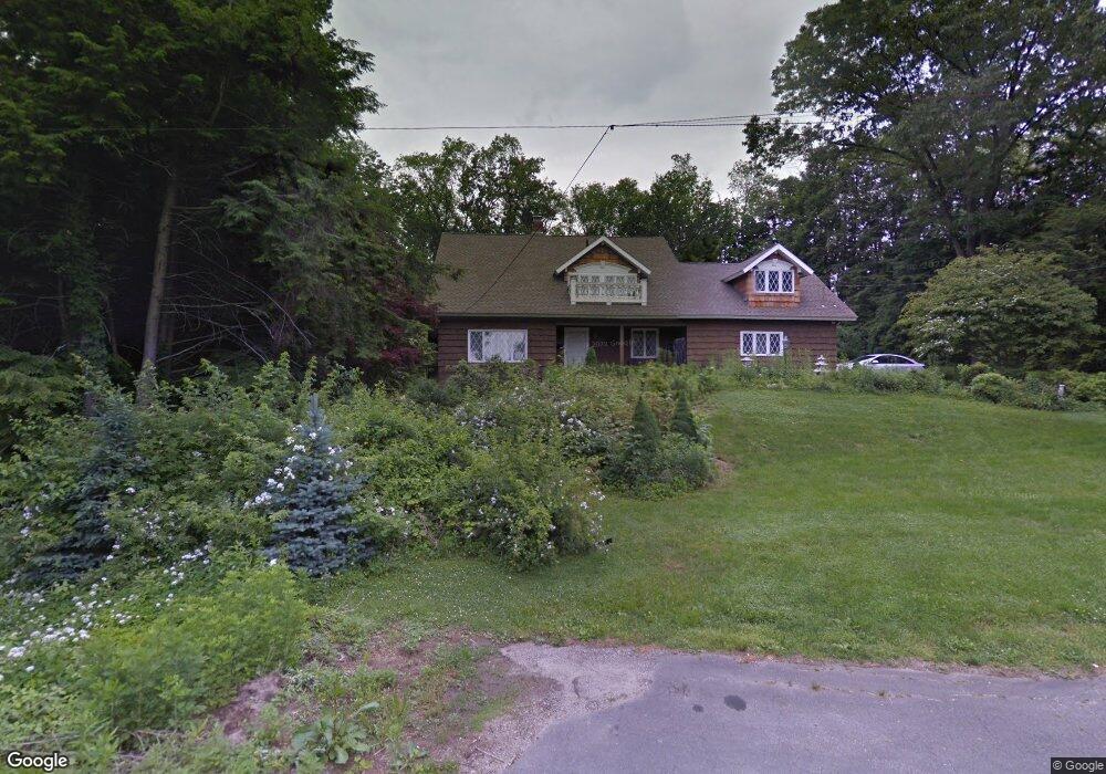 3 Mayfield Rd, Waterbury, CT 06708 - photo 1