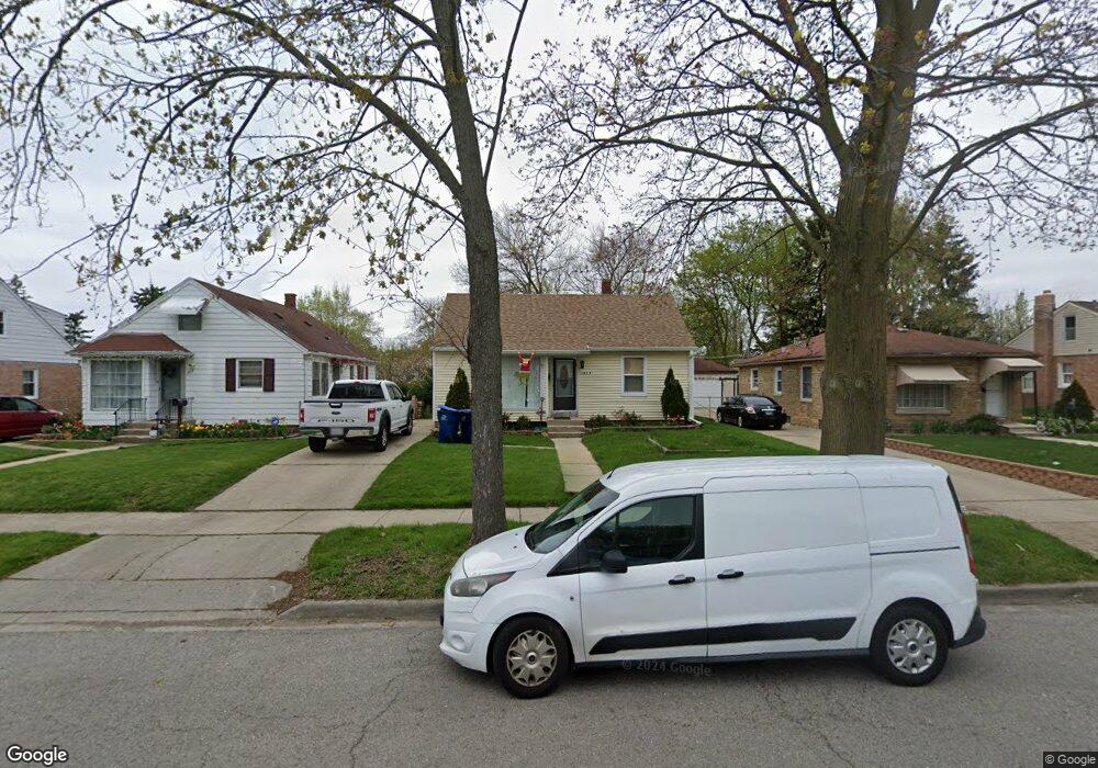 306 N Elmwood Ave, Waukegan, IL 60085 - photo 1