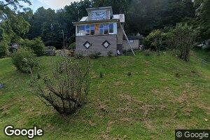 606 Sycamore Ave, Mannington, WV 26582