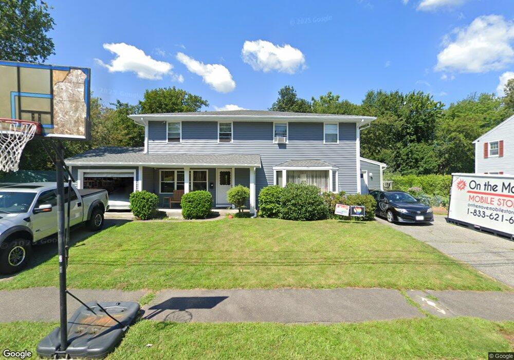 32 Lee St unit 34, Stoneham, MA 02180 - photo 1