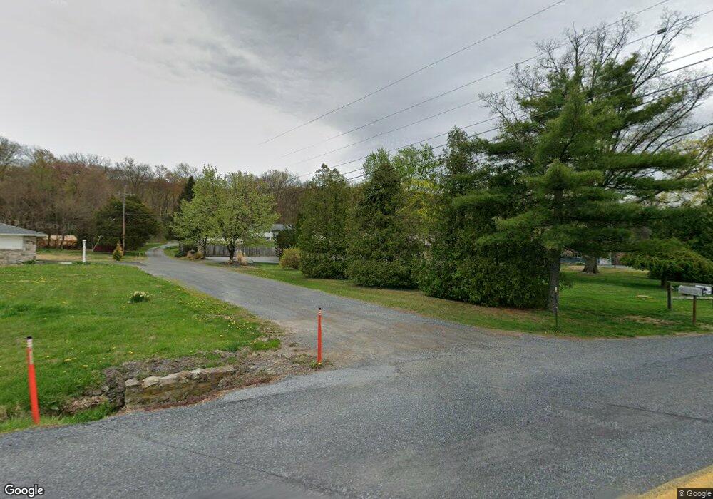 931 Manatawny Rd, Boyertown, PA 19512 - photo 1