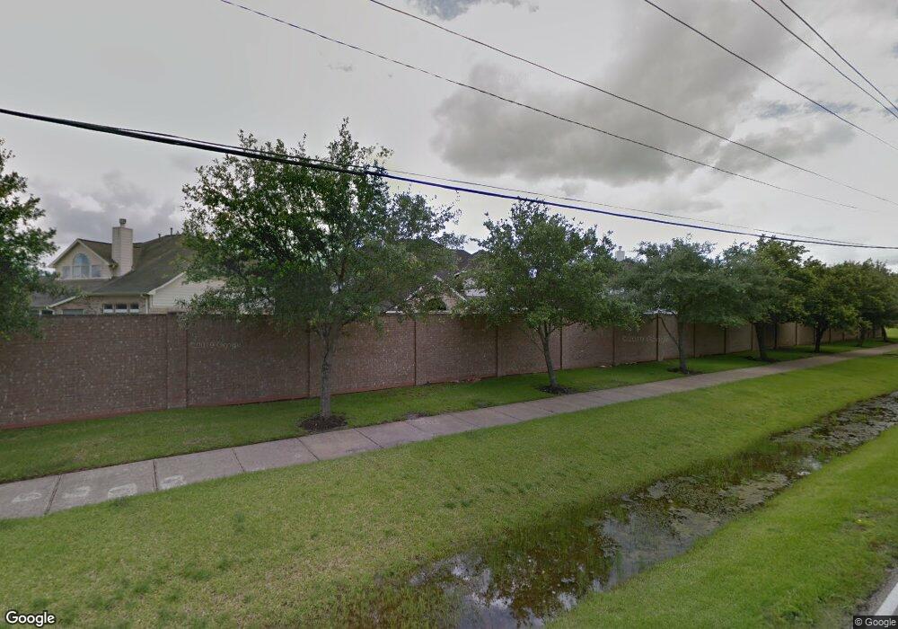 4910 Mahejan Ct, Pearland, TX 77584 - photo 1