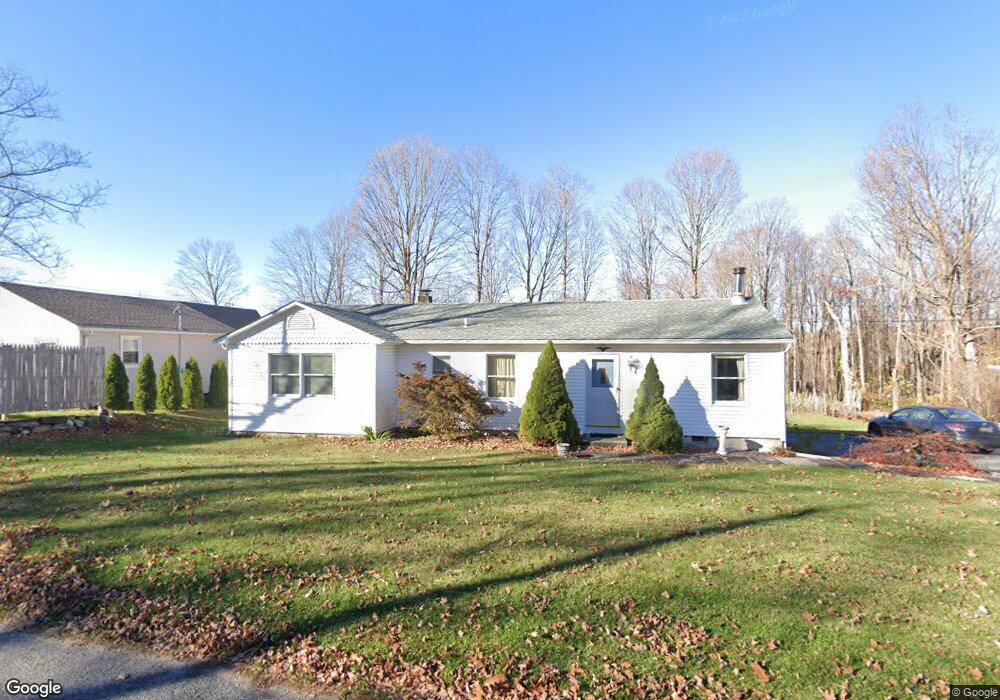 5 Brook Dr, New Fairfield, CT 06812 - photo 1