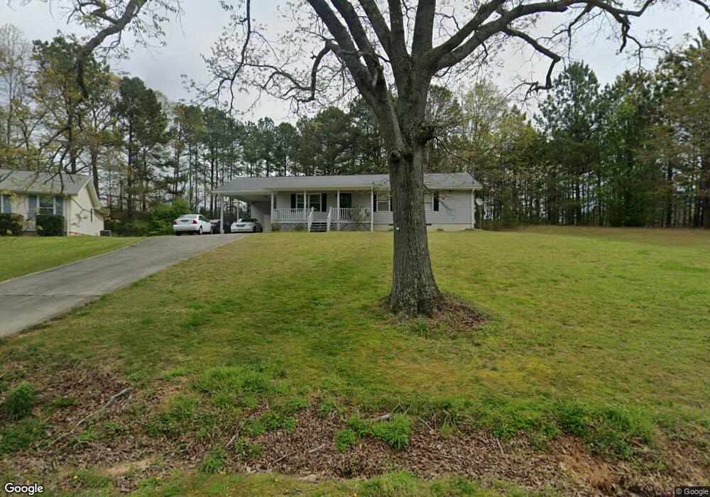 4112 Hickory Ln, Flowery Branch, GA 30542 - photo 1