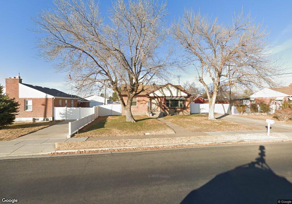 2082 W 5200 S, Roy, UT 84067 - photo 1