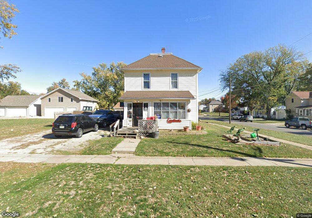 602 E 5th St N, Newton, IA 50208 - photo 1