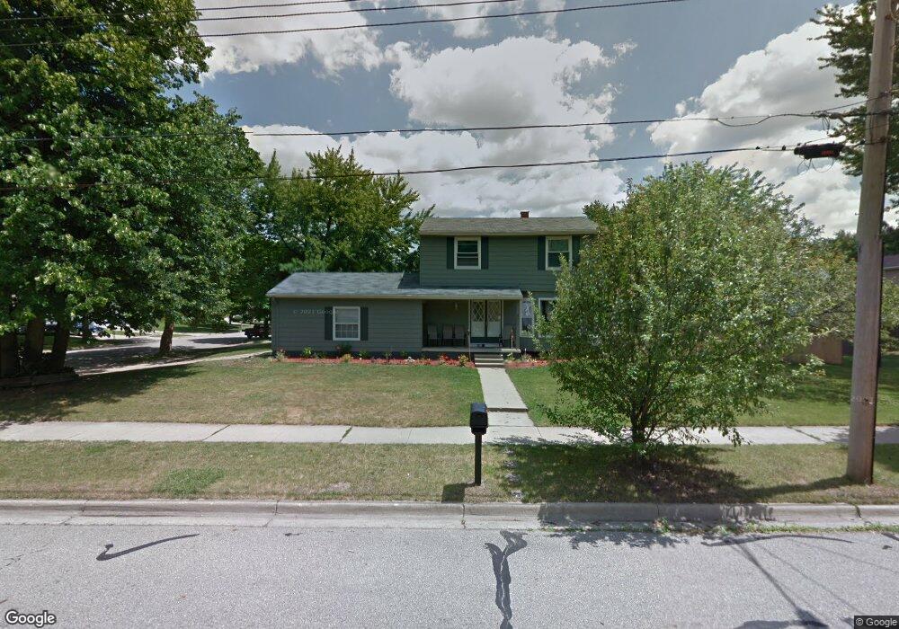 5411 Wexford Rd, Lansing, MI 48911 - photo 1