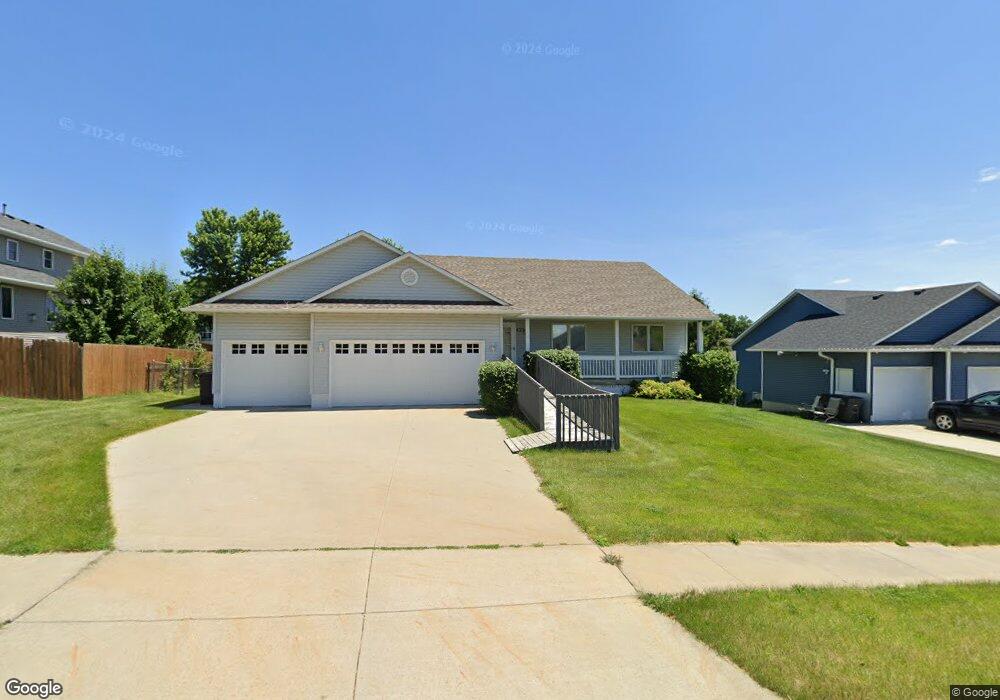 4105 Easter Bay Ct, Des Moines, IA 50320 - photo 1