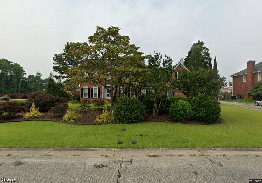 4723 Flintcastle Rd, Fayetteville, NC 28314 - photo 1