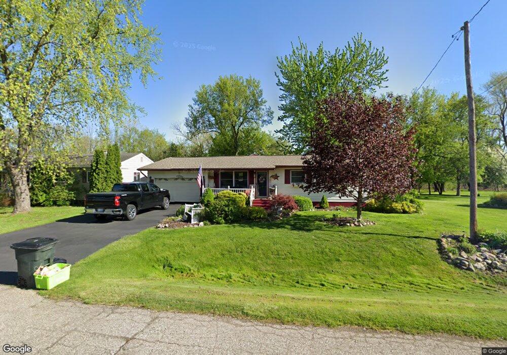 2440 Will Jo Ln, Flint, MI 48507 - photo 1