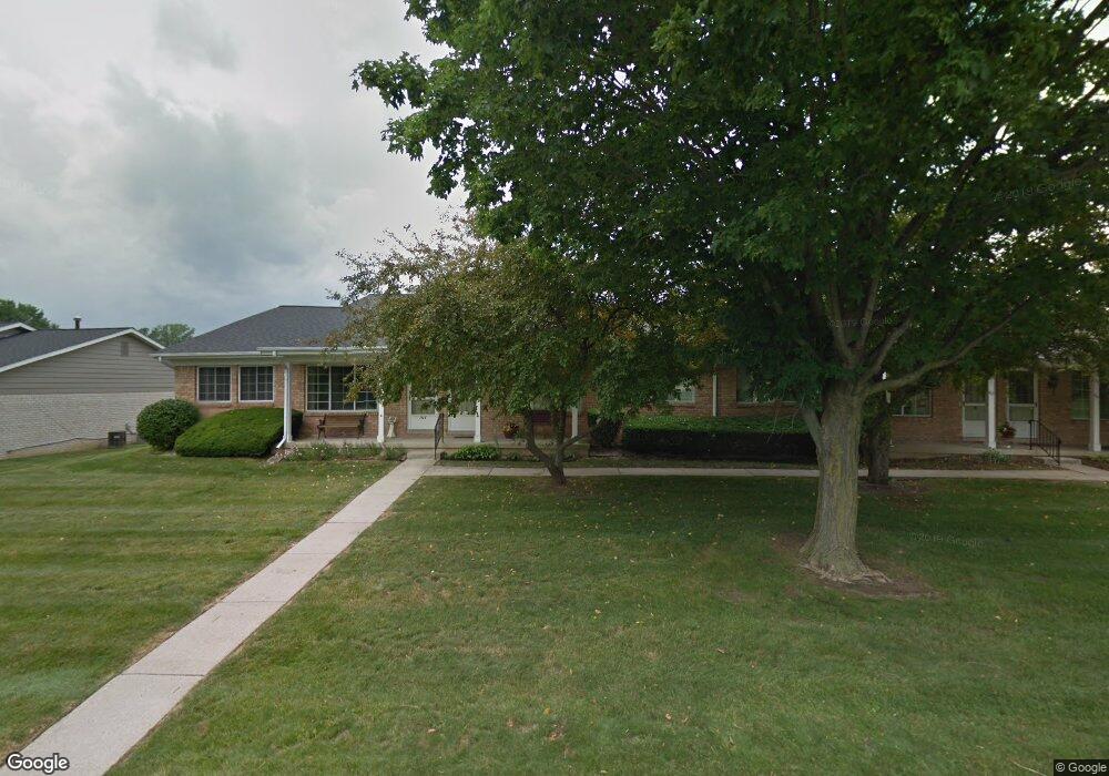 1113 Normandy Terrace Dr unit 110, Flint, MI 48532 - photo 1