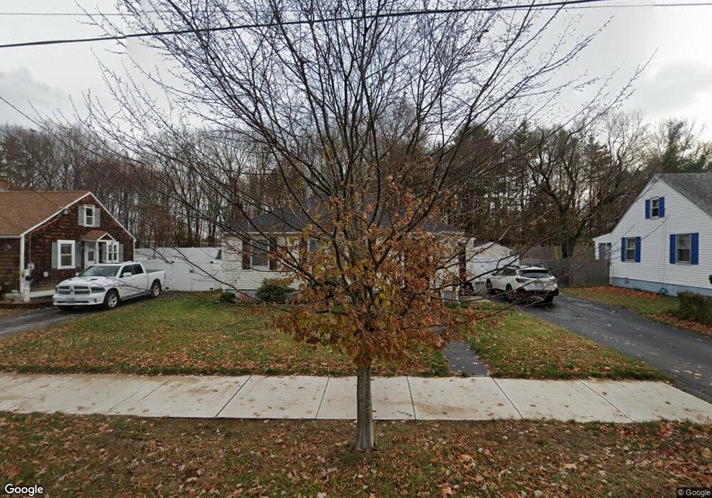 156 Colonial Dr, Portsmouth, NH 03801 - photo 1