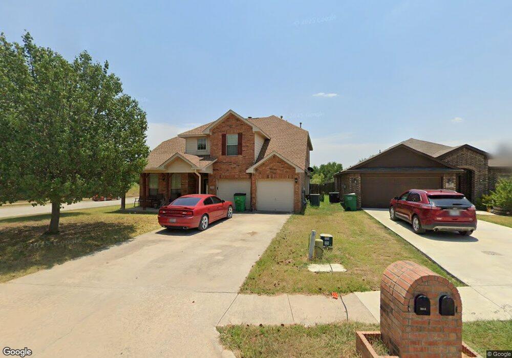 3414 Columbus St, Gainesville, TX 76240 - photo 1