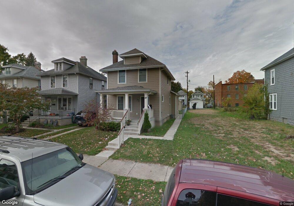 137 S Richardson Ave, Columbus, OH 43204 - photo 1