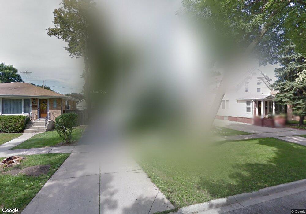 1562 E Walnut Ave, Des Plaines, IL 60016 - photo 1