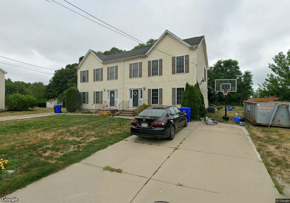 204 Pratt St unit A, Taunton, MA 02780 - photo 1