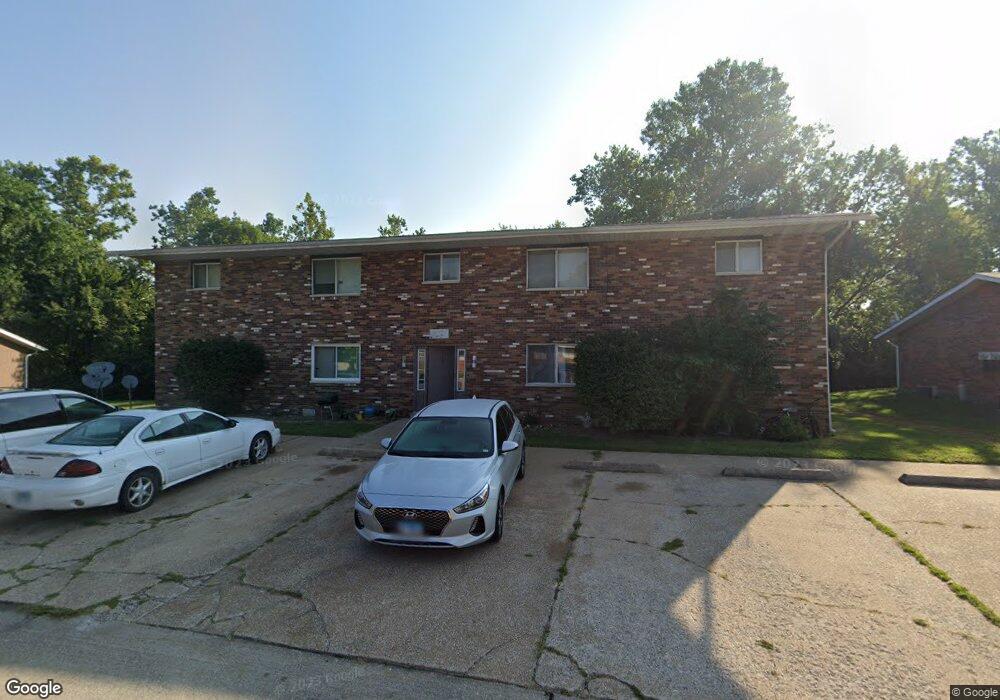 724 Patty Dr, Maryville, IL 62062 - photo 1