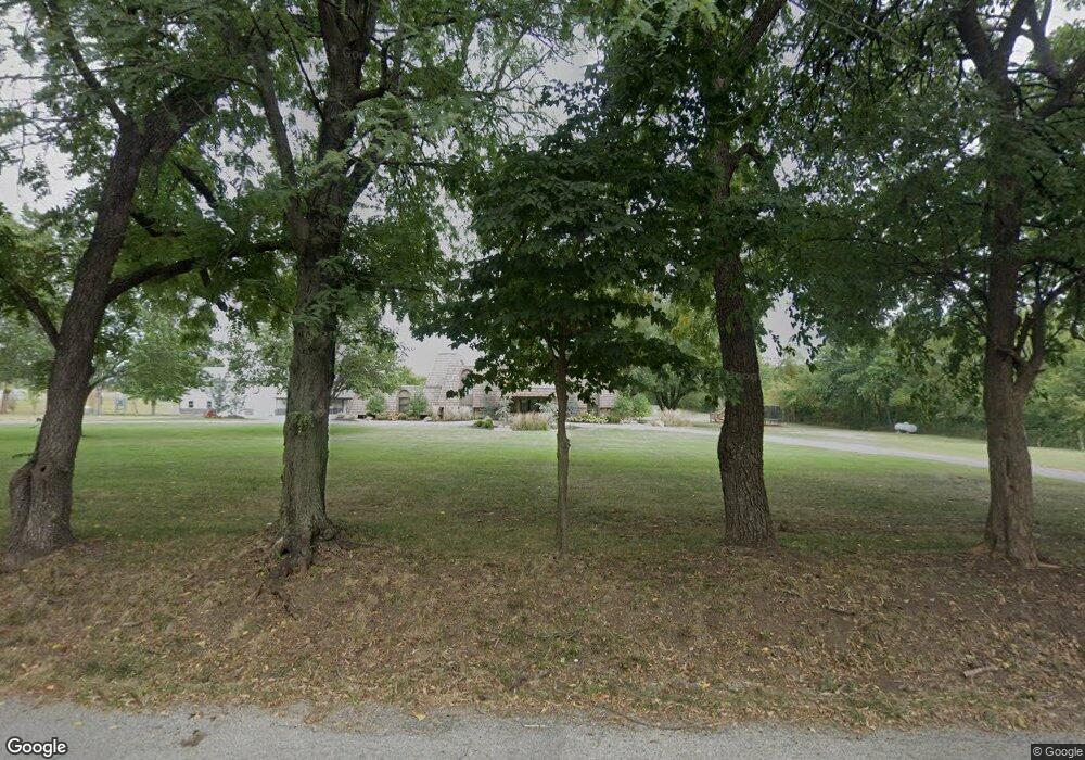 19285 S Hedge Ln, Spring Hill, KS 66083 - photo 1