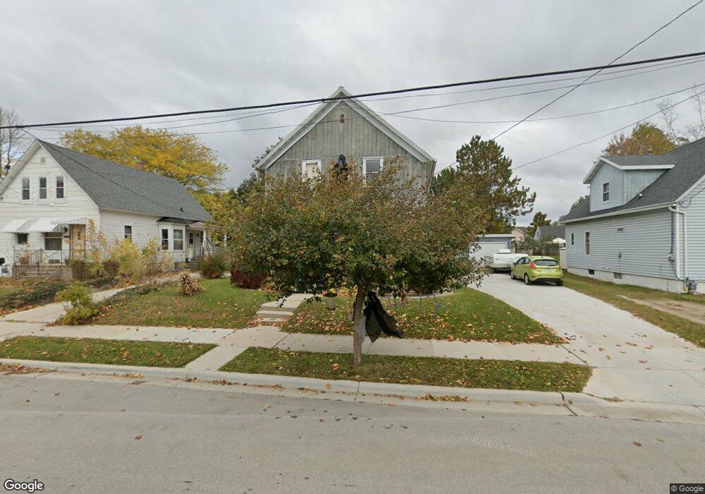 1814 27th St, Two Rivers, WI 54241 - photo 1