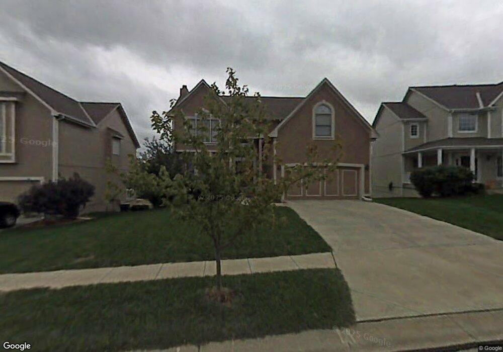 21713 W 98th St, Lenexa, KS 66220 - photo 1