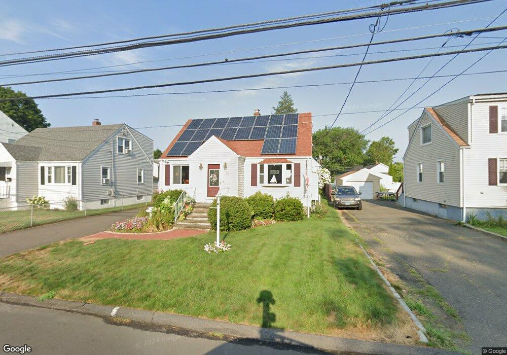 41 Yarwood St, Stratford, CT 06615 - photo 1