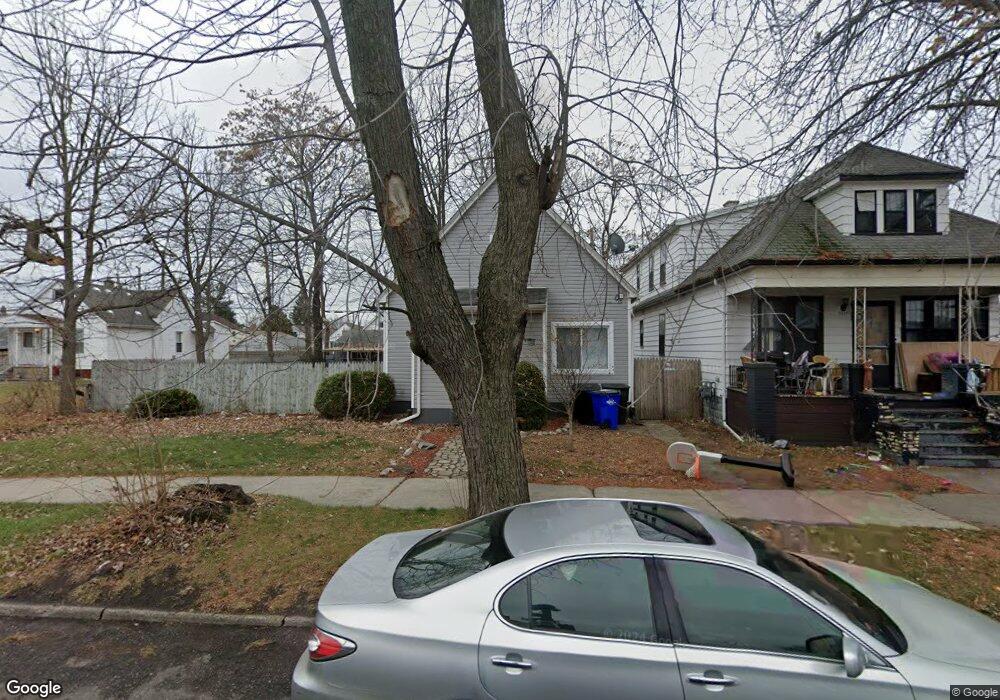 5020 Commor St, HamtraMcK, MI 48212 - photo 1