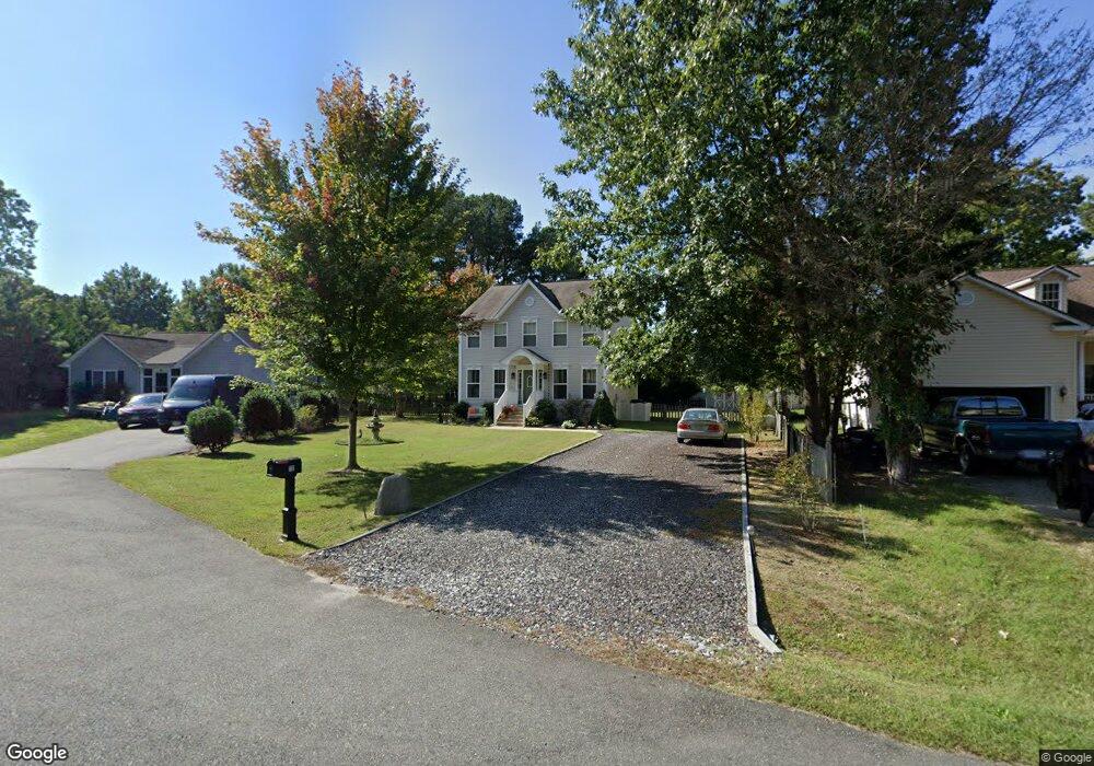 118 Potomac Ct unit 214, Colonial Beach, VA 22443 - photo 1