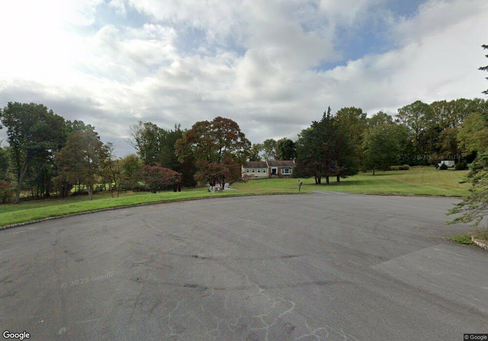 8 Highview Ct, Pittstown, NJ 08867 - photo 1