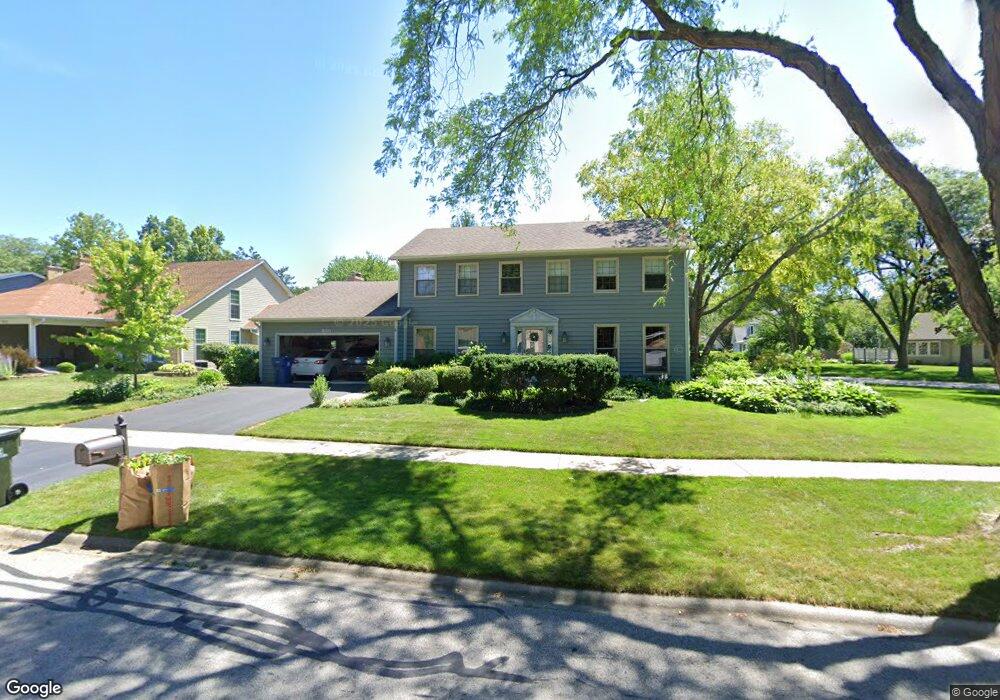 840 Mt Vernon Ct, Naperville, IL 60563 - photo 1